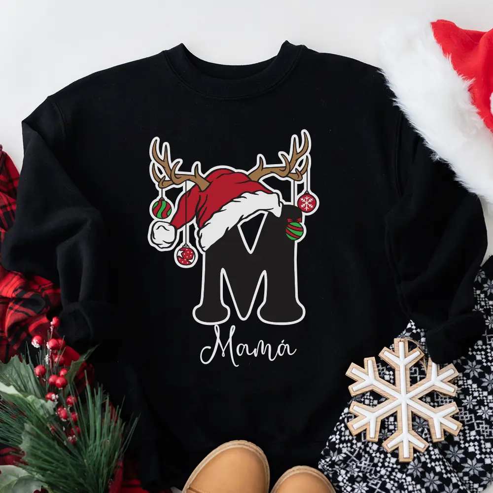 Pack de 2 sudaderas navideñas personalizadas familia 🎅 | Iniciales con gorro de Papá Noel - Imagen 5